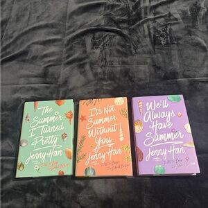Jenny Han Summer Trilogy Book Set hardcover (very minimal writing in first book)